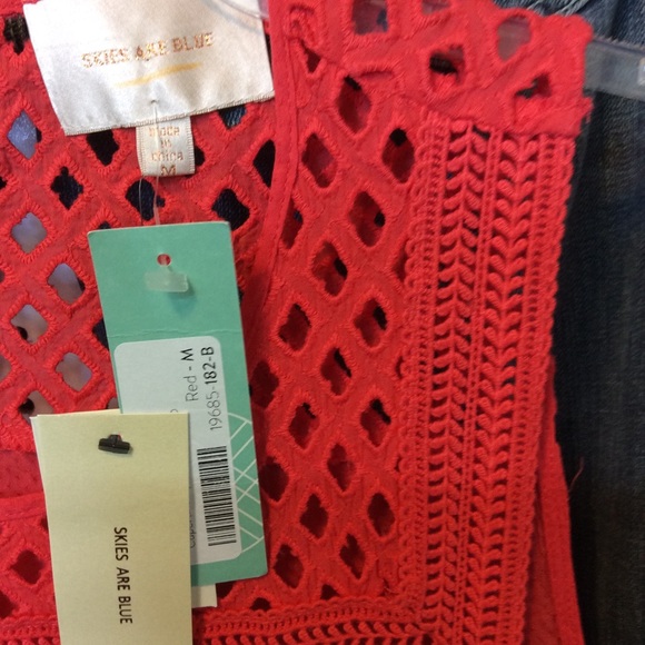 Skies Are Blue Woman’s Sleeveless Top Size Medium NWT SALE❗️ - Picture 4 of 6